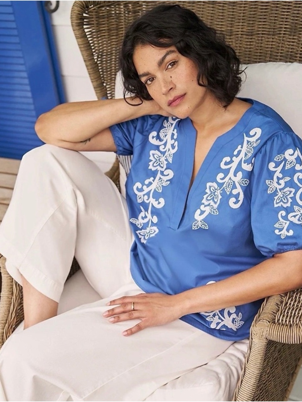 Torrid belle isle size 00 Embroidered Split-Neck Women’s Top in Blue